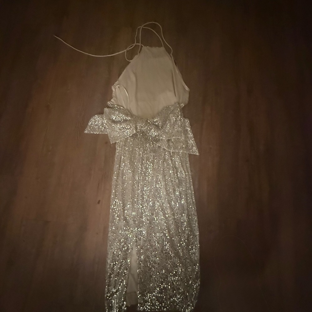 Alexia Admor Gold Sequin Halter Midi Dress - Picture 5 of 6
